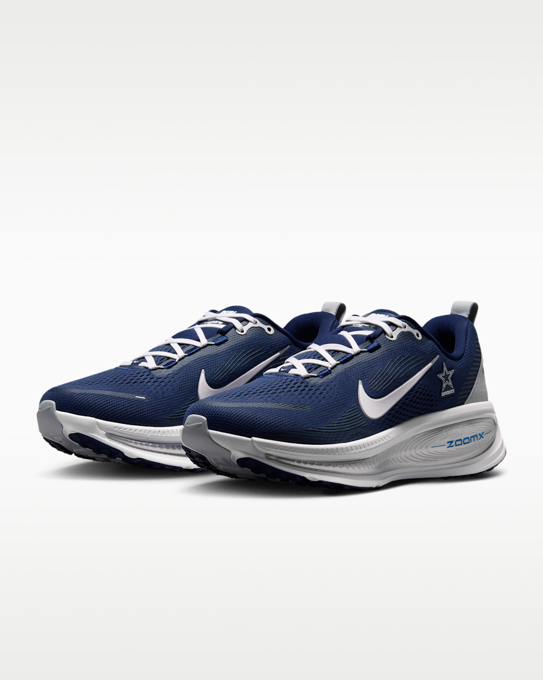 Nike Vomero 18 (Dallas Cowboys) Men's NFL Road Running Shoes