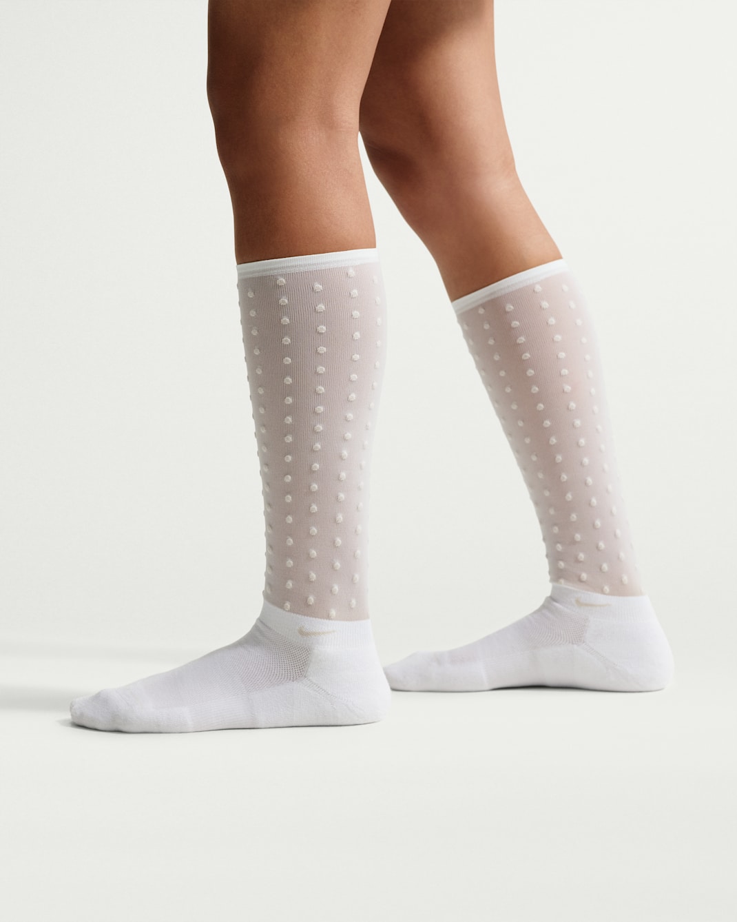 Nike Everyday Elevated Over-the-Calf Sheer Socks (1 Pair) - White/Light Bone