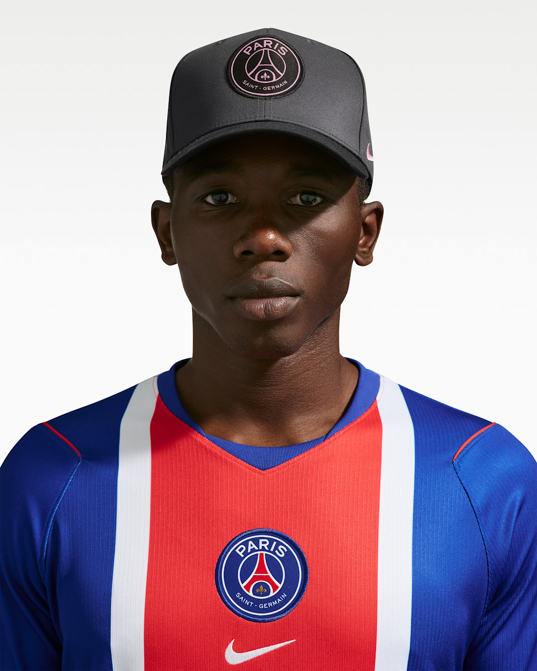 Gorra de futbol Nike Paris Saint-Germain Rise - Antracita