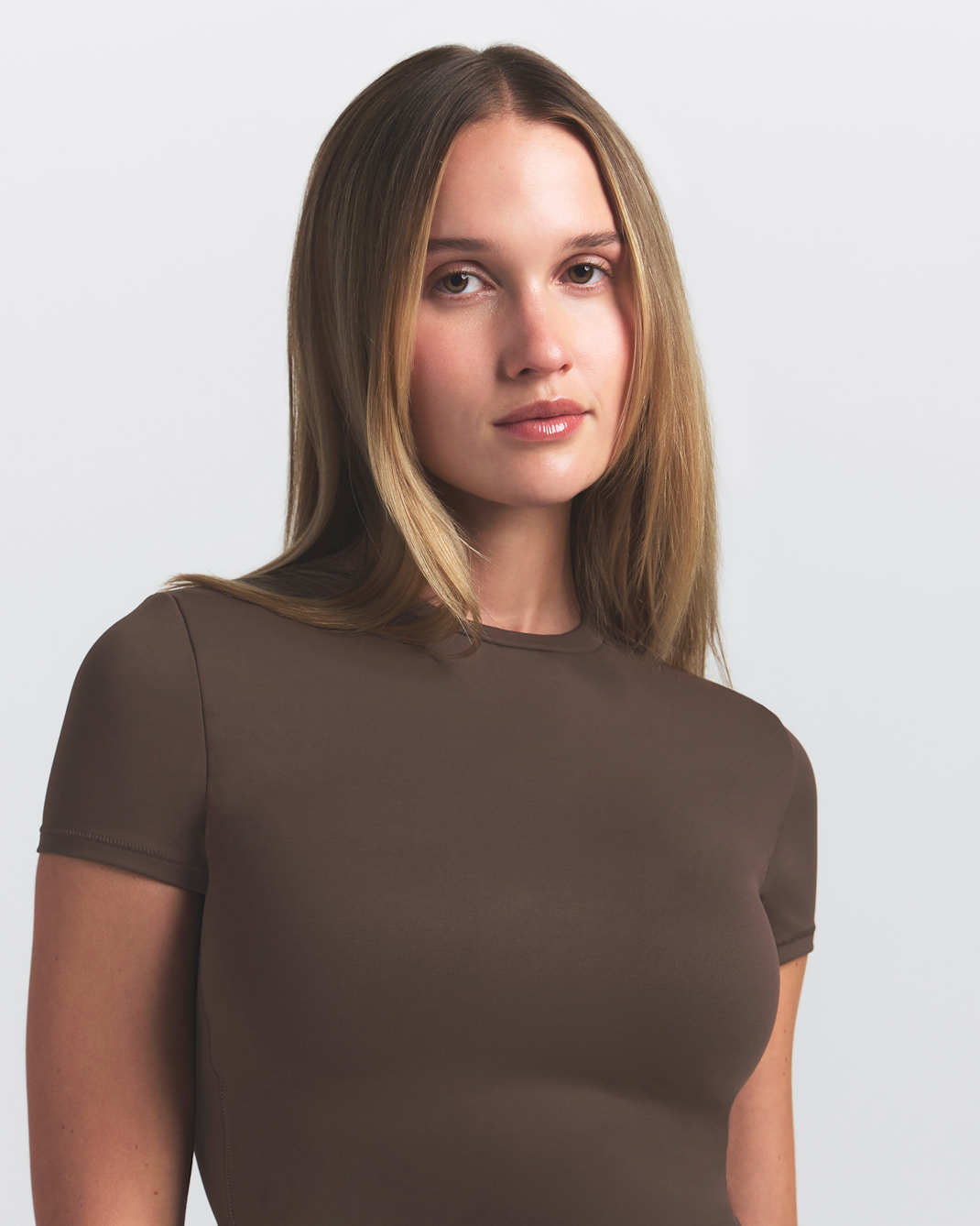 NikeSKIMS Matte Women's Padded Baby T-Shirt - NSKM DARK SEPIA