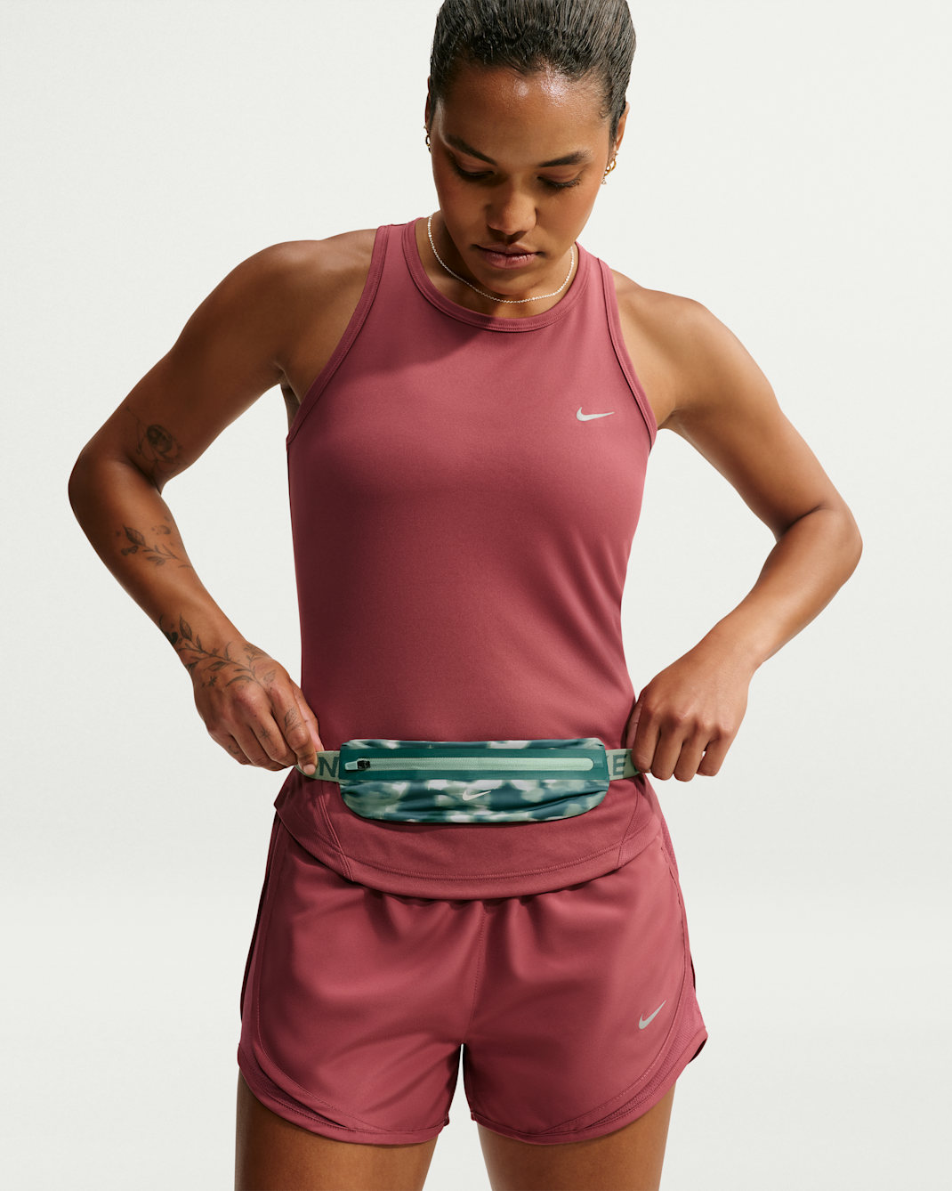 Nike Slim 4.0 Running Waist Pack - Steam/Mineral Slate/White