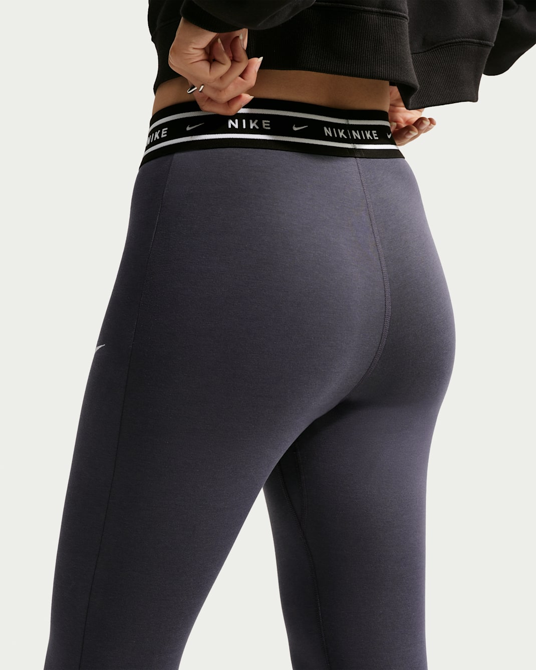 Nike Sportswear Chill Knit Women's High-Waisted Open-Hem Leggings