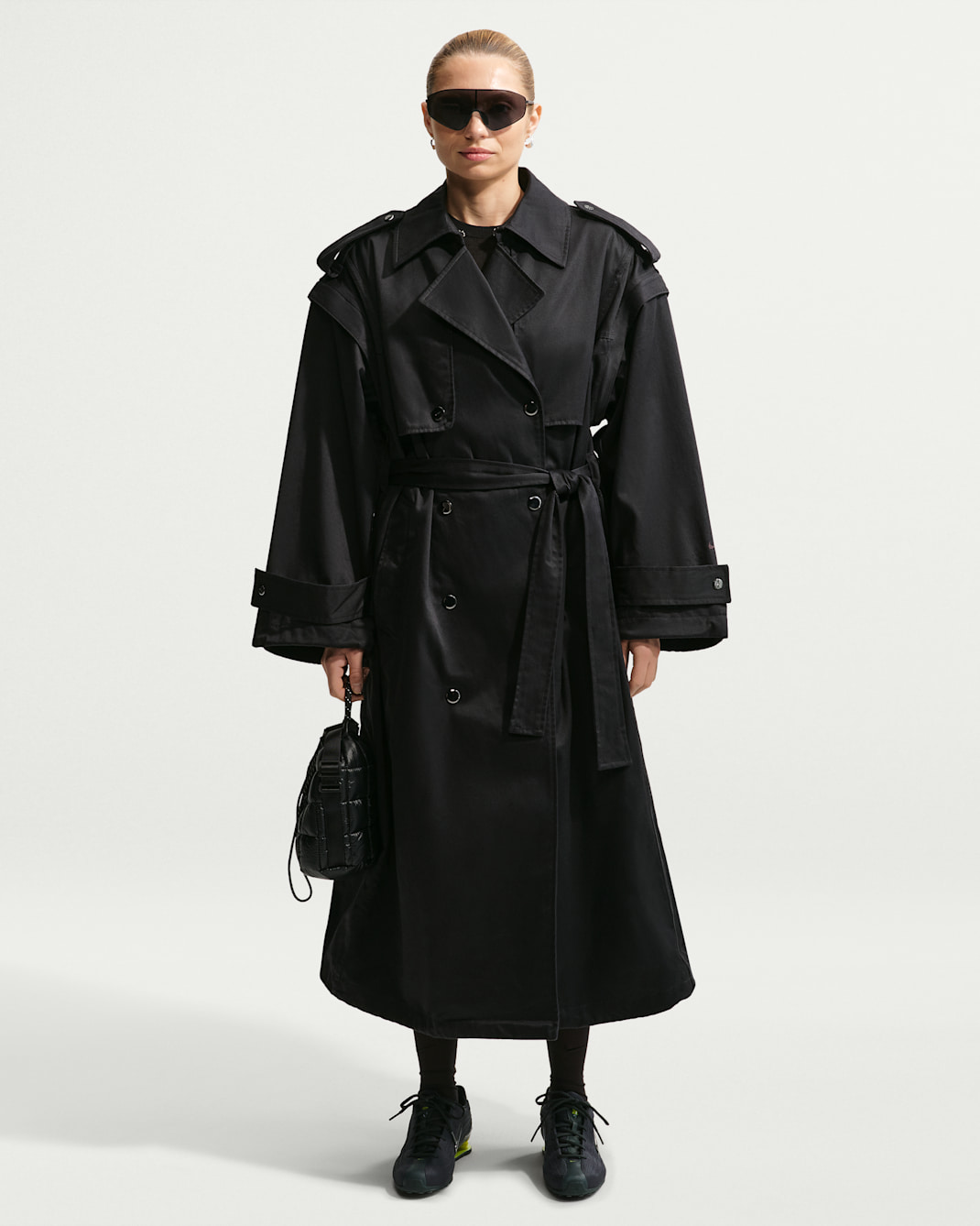 Nike Sportswear Airreverent trenchcoat til dame - Svart/Svart/Svart