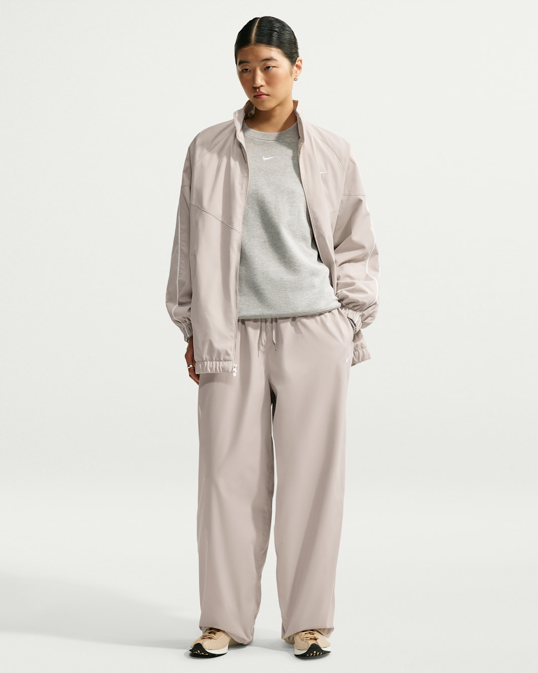Nike Sportswear Women's Loose High-Waisted Tracksuit Bottoms - Cream II/White/White