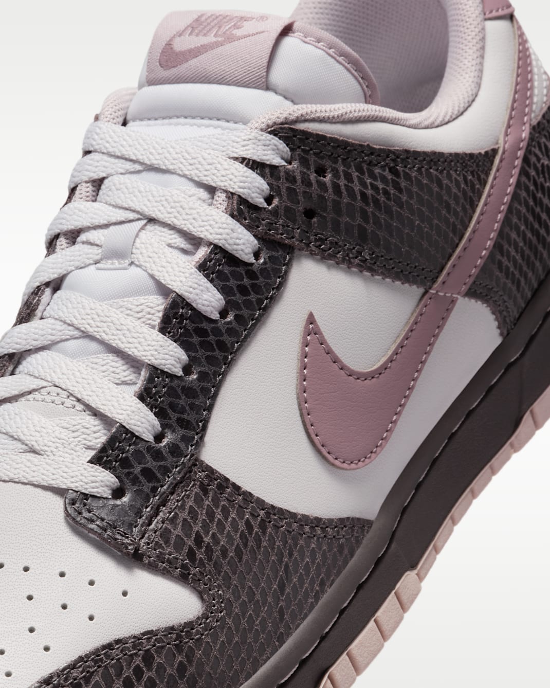 Nike Dunk Low SE Men's Shoes