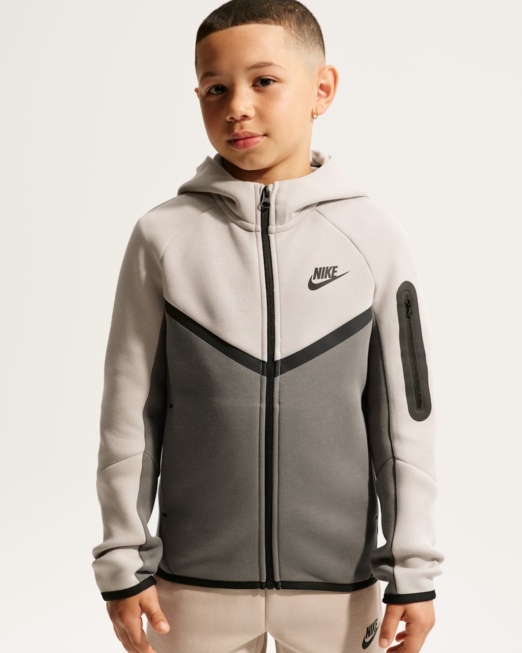 Sudadera con gorro con cierre completo para niños grandes Nike Sportswear Tech Fleece - Gris partícula/Cueva/Negro/Negro