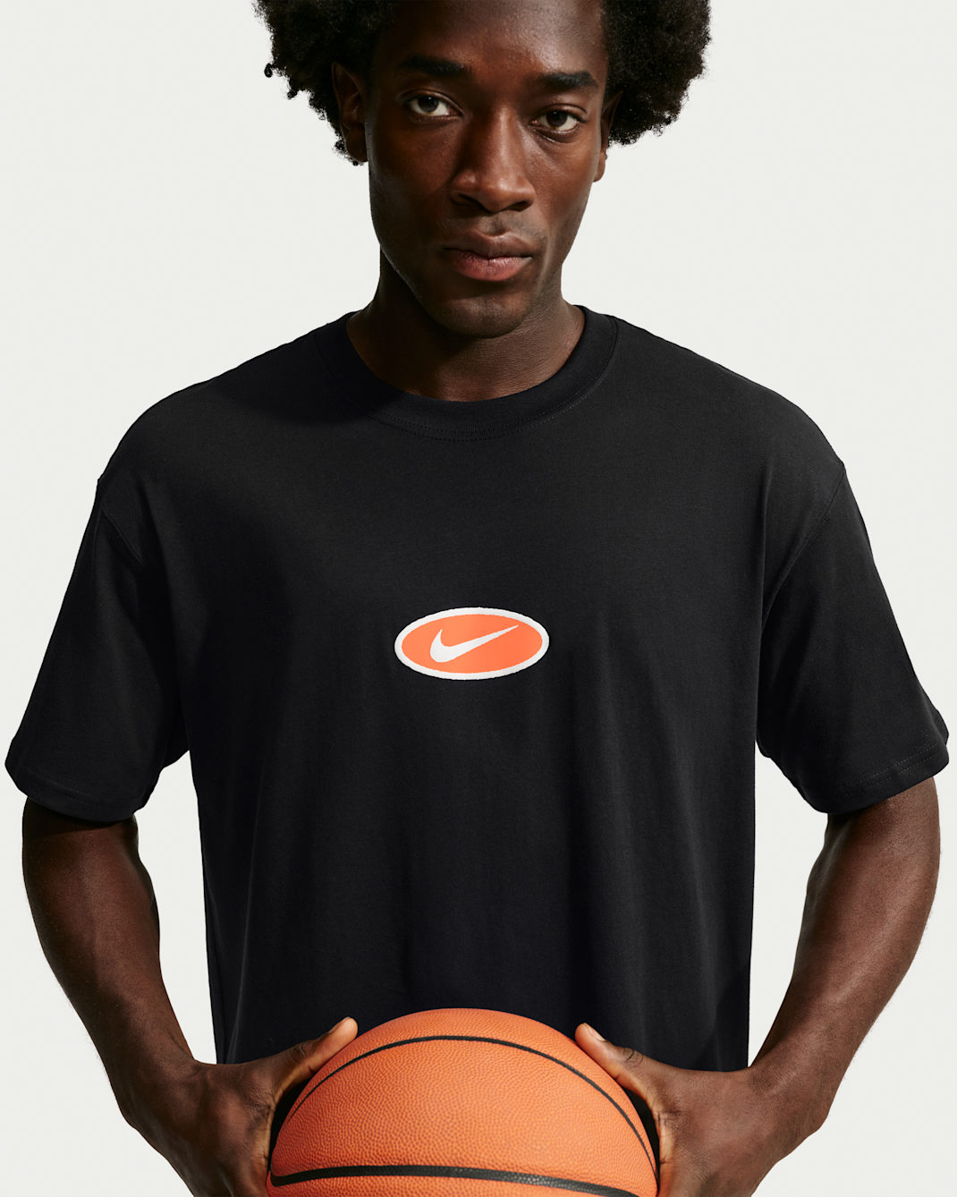 Nike Men's Basketball T-Shirt - Black
