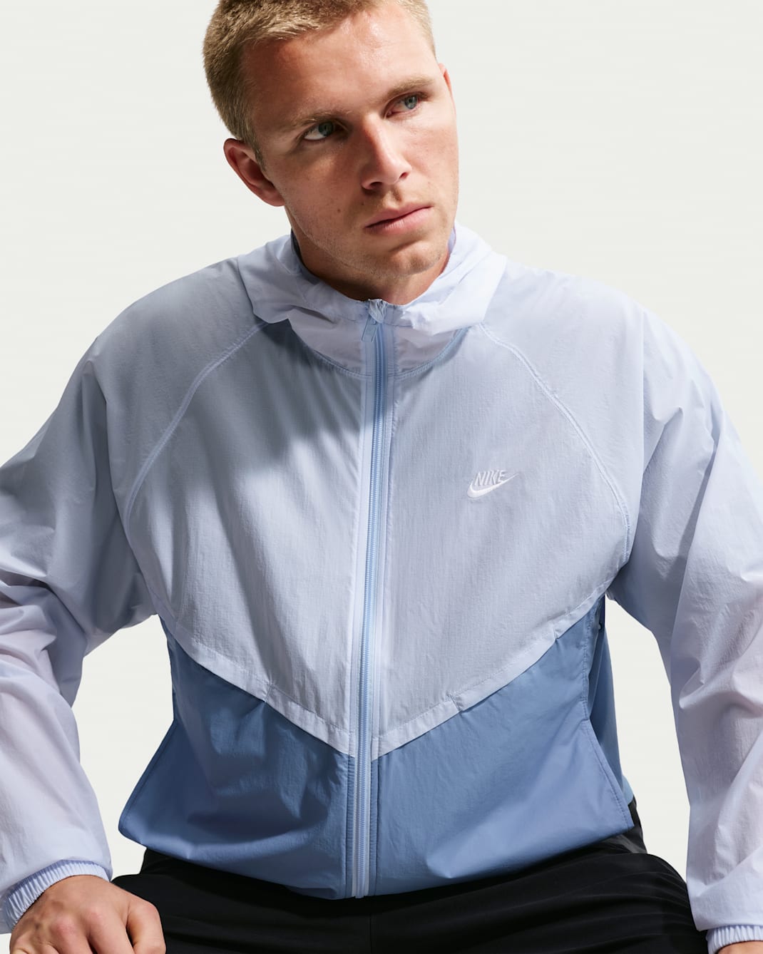 Nike Windrunner Men's Unlined Full-Zip UV Jacket