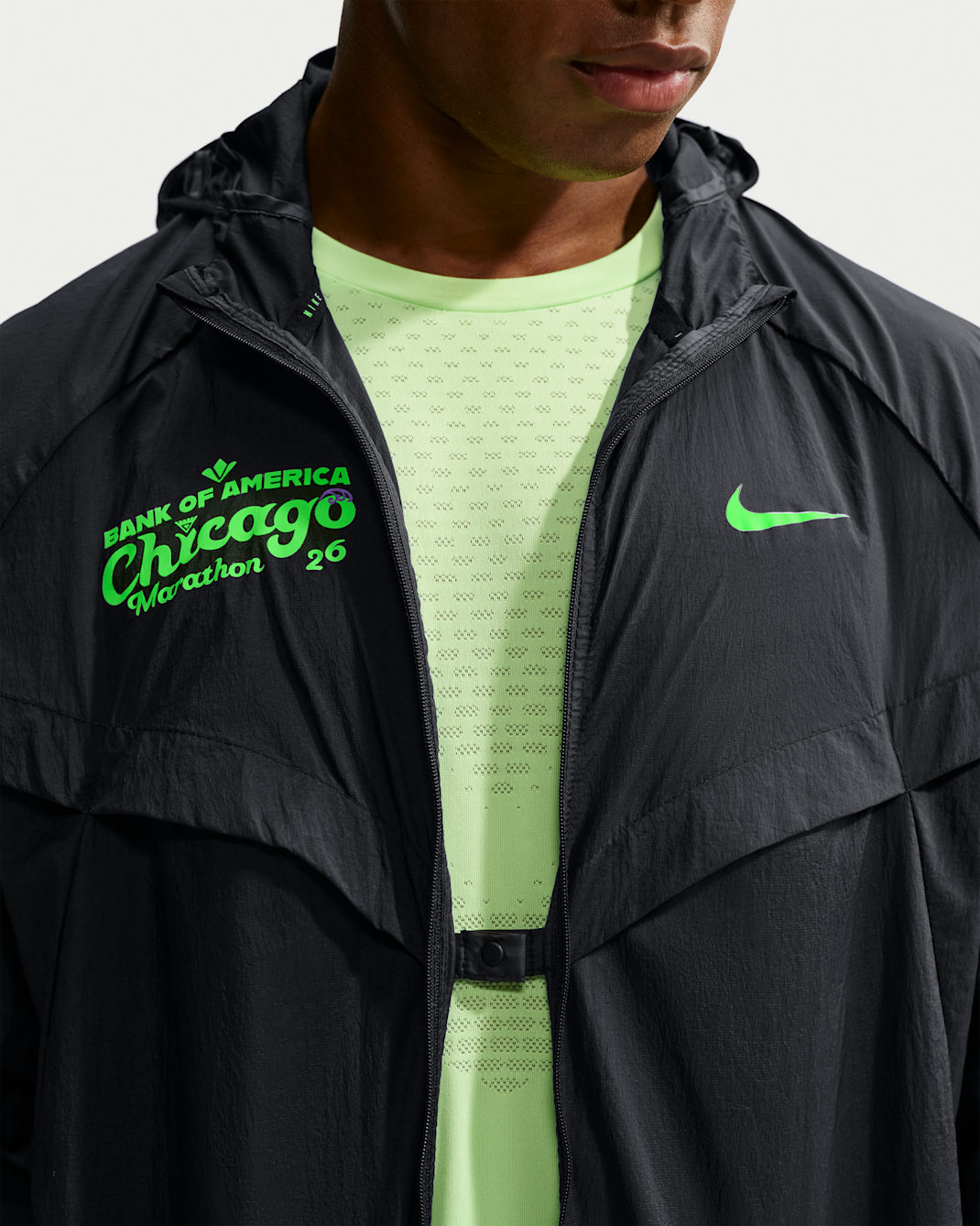 Nike Stride Men's Repel UV Protection Running Jacket