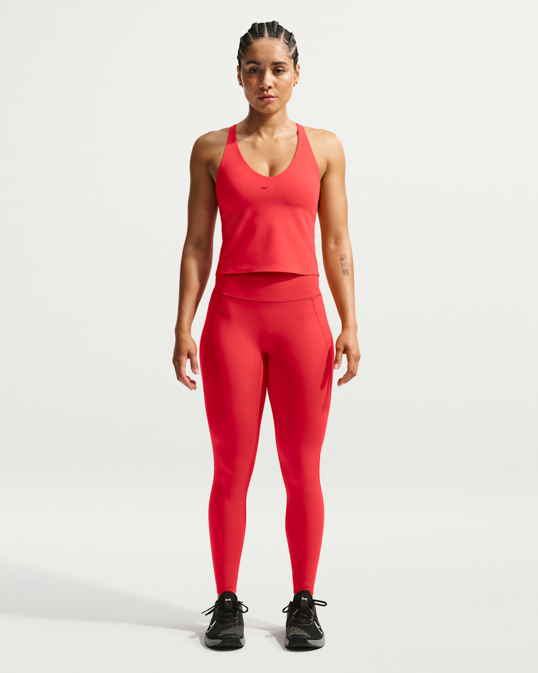 Leggings de cintura alta sin costura delantera de largo completo para mujer Nike Universa - Carmesí claro/Rojo universitario/Rojo universitario