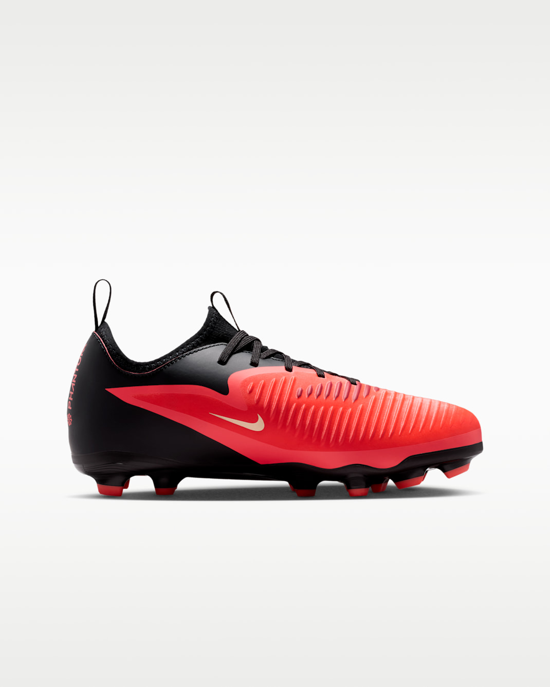 Nike Jr. Phantom 6 Low Academy Big Kids' Multi-Ground Soccer Cleats