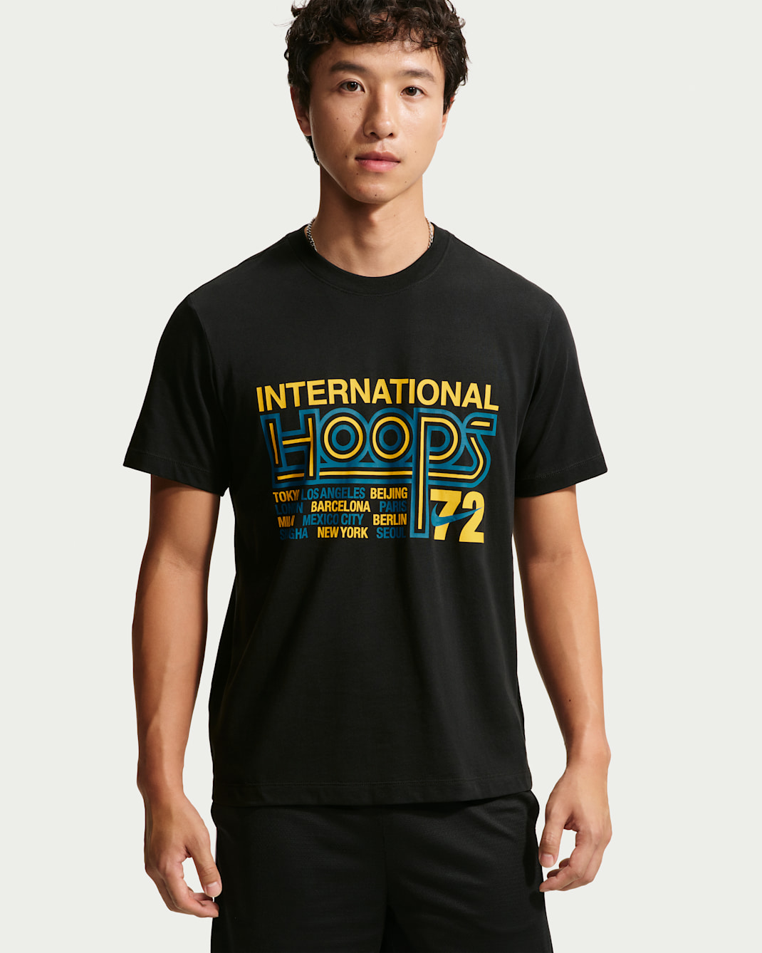 เสื้อยืดบาสเก็ตบอลผู้ชาย Nike - ดำ