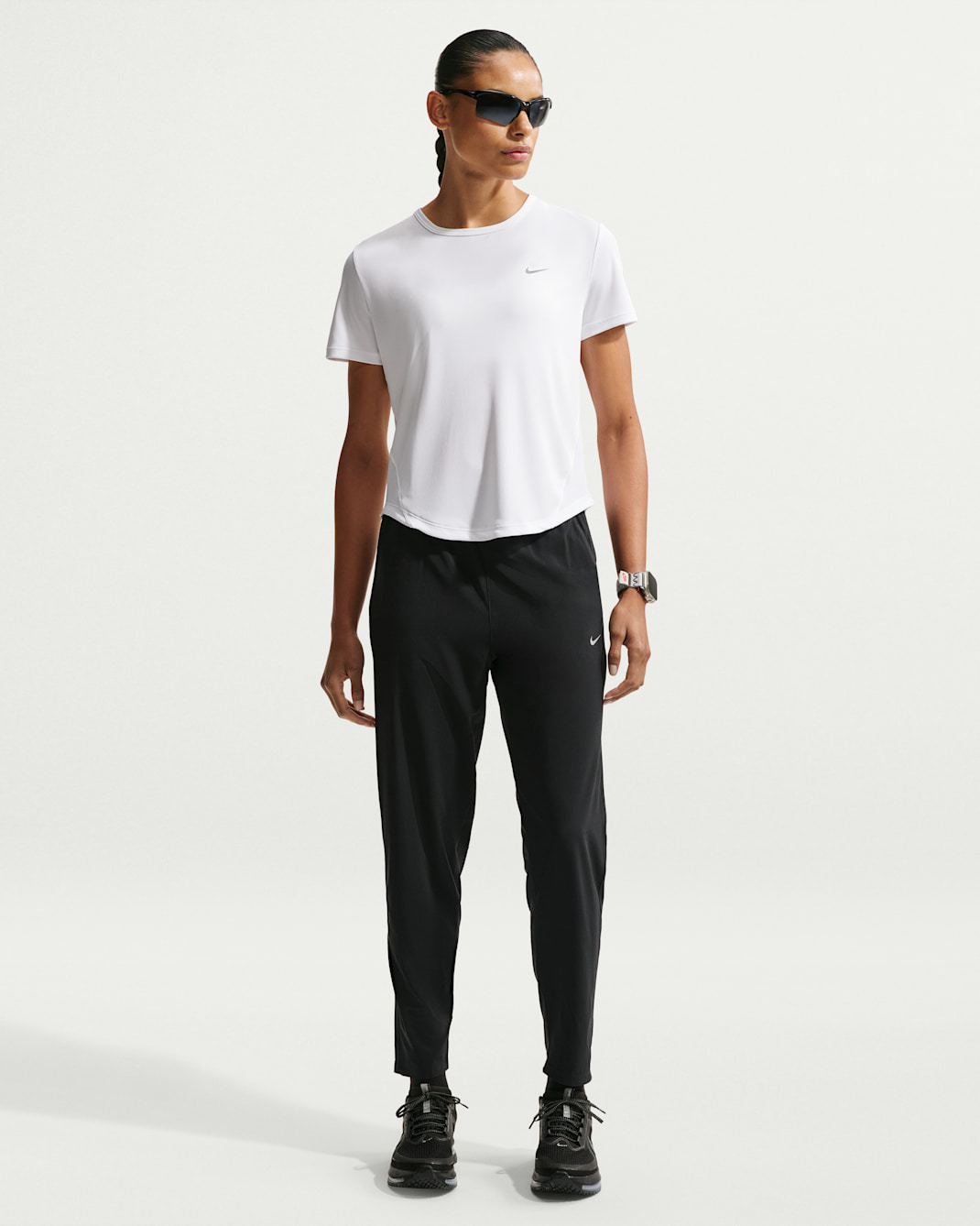 Nike Tempo Dri-FIT Normal Belli Bilek Üstü Kadın Koşu Eşofman Altı - Siyah