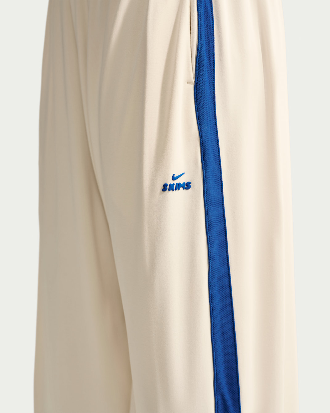 NikeSKIMS Stretch Knit Women's Wide-Leg Pants