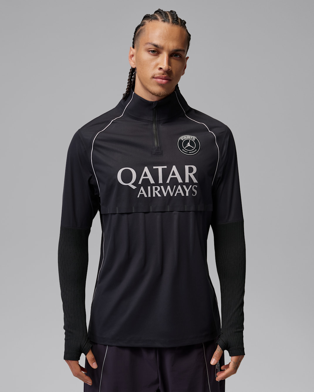 Paris Saint-Germain Strike Elite Night Edition Jordan Aerogami Shell Erkek Futbol Üstü - Siyah/Siyah/Atmosphere Grey/Atmosphere Grey