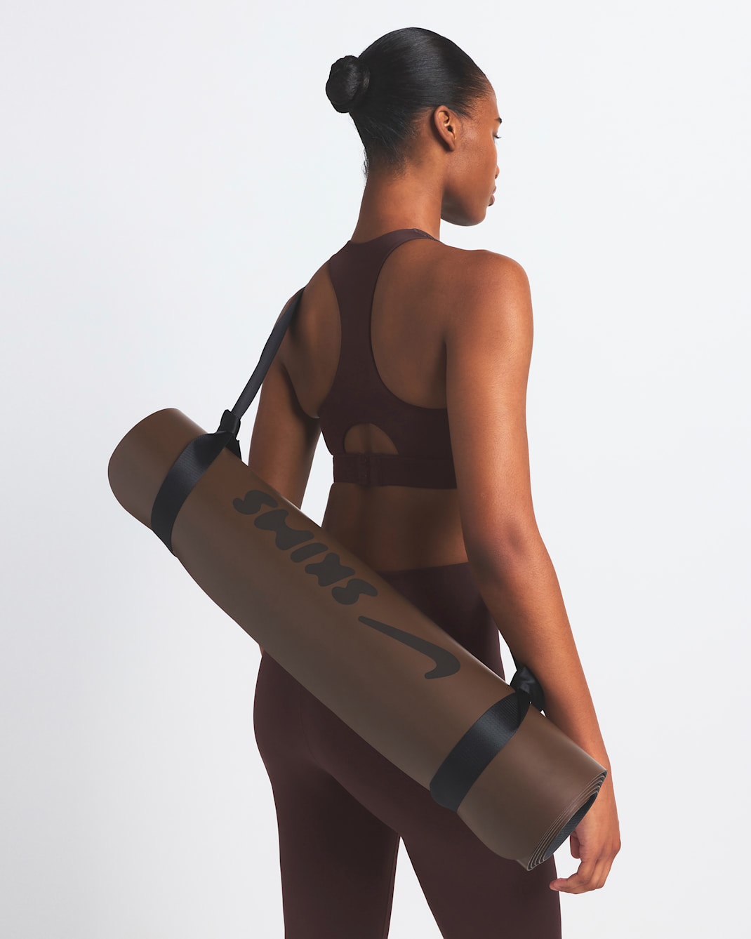 NikeSKIMS Satin Shine Women's High-Neck Bra