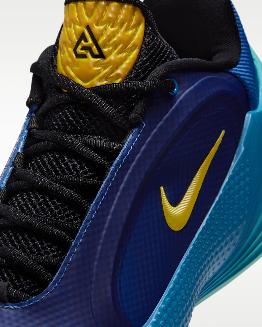 Giannis Freak 8 Basketball Shoes