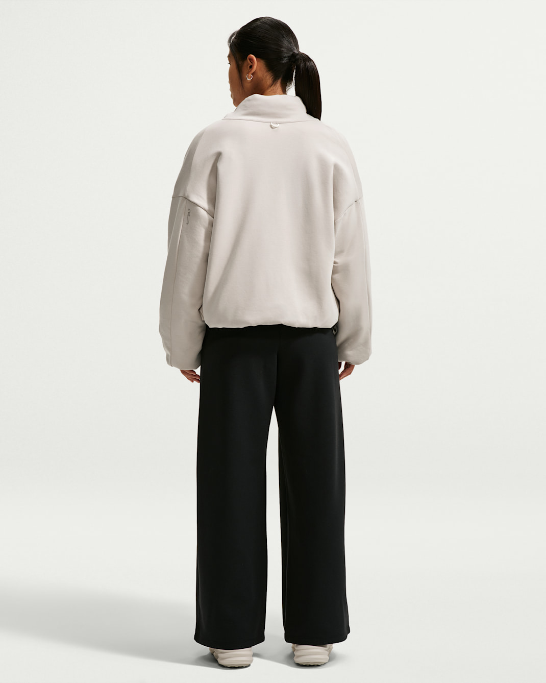 Nike 24.7 ImpossiblySoft Women's Dri-FIT High-Waisted Wide-Leg Pants