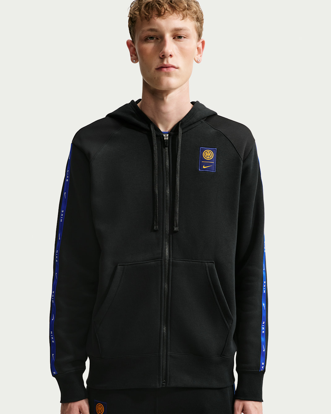 Dessuadora de futbol amb caputxa i cremallera completa de teixit Fleece Inter de Milà City Side Nike - Home - Negre/University Gold