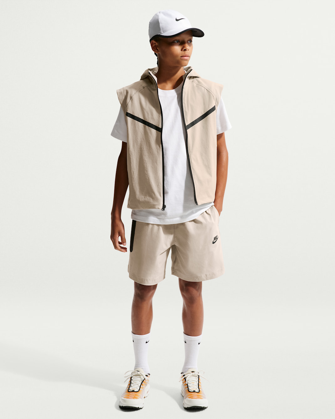 Nike Sportswear Tech Older Kids' (Boys') Woven Shorts - Cream II/Black