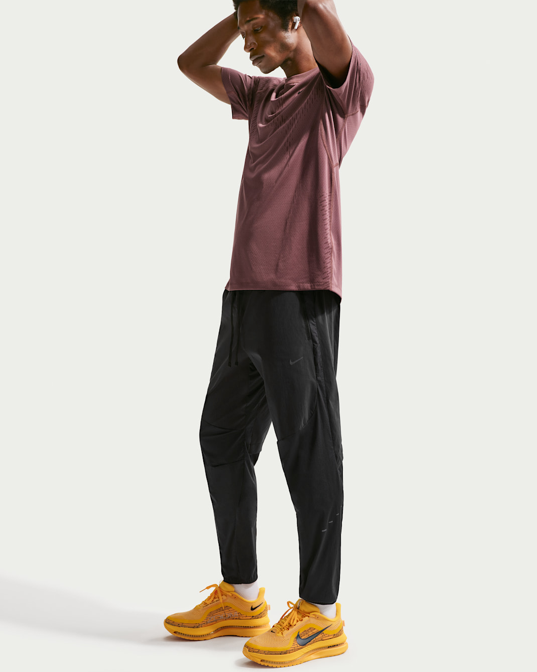 Nike Stride Plus Men's Repel Woven Running Pants