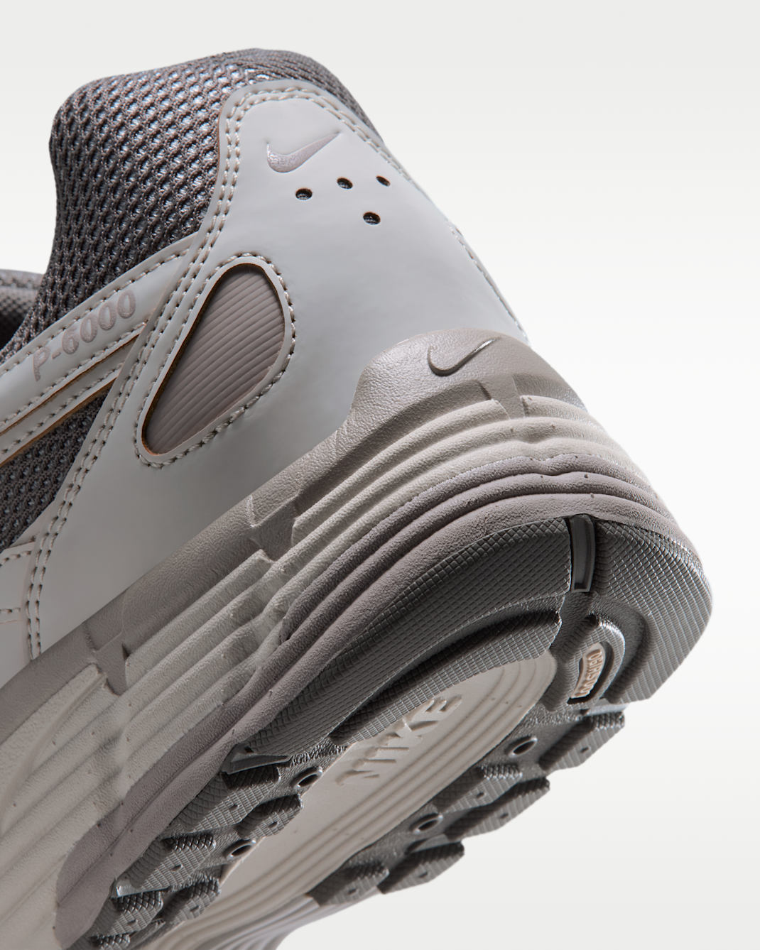 Nike P-6000 Men's Shoes