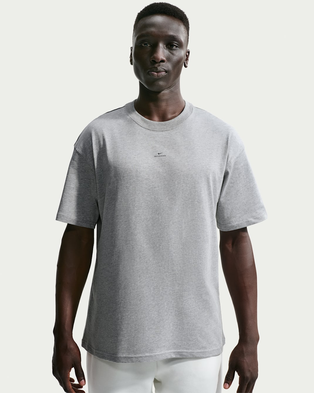 Nike Standard Issue Men's Dri-FIT Basketball T-Shirt - Dark Grey Heather/Black