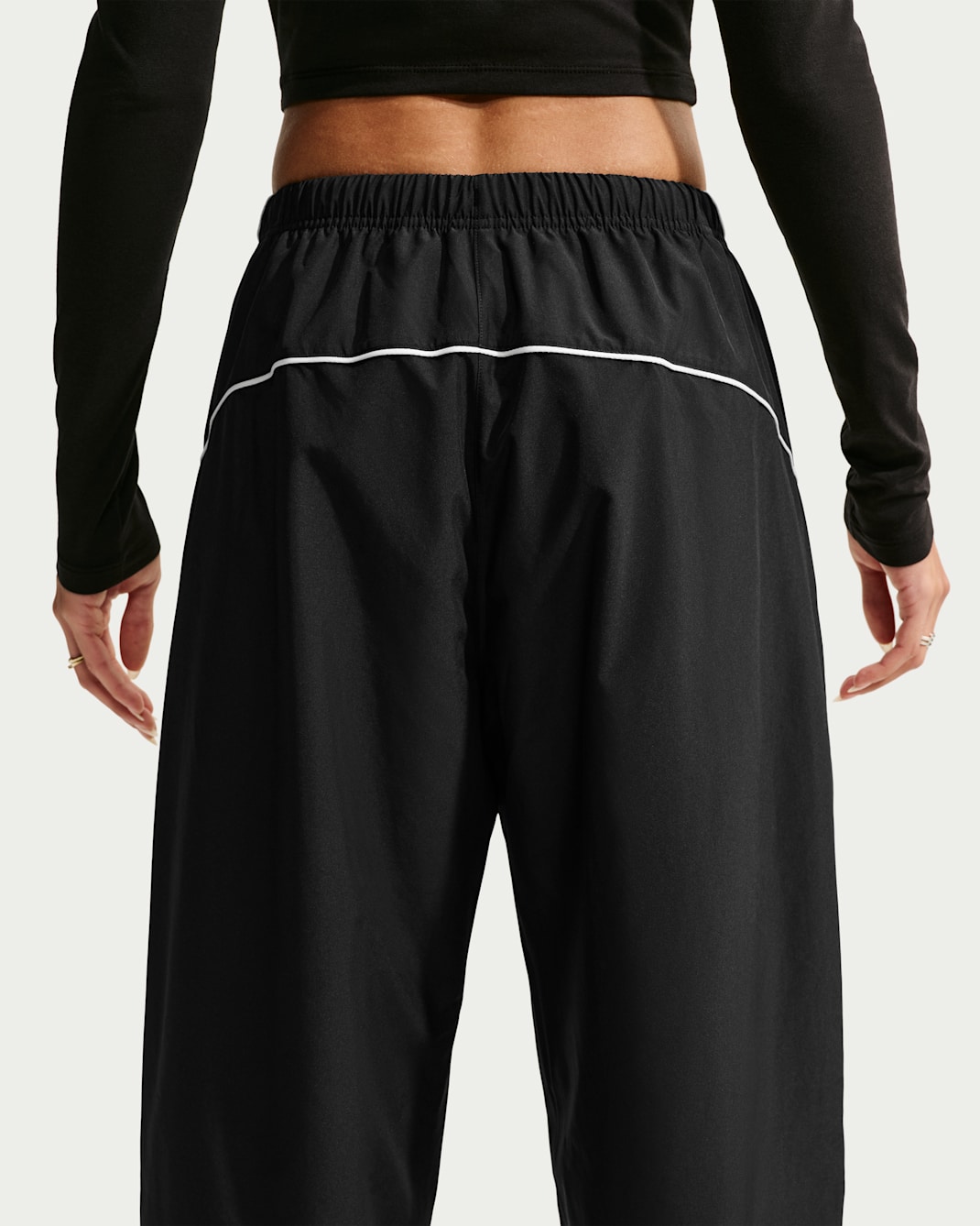 Nike Sportswear Women's Loose High-Rise Track Pants