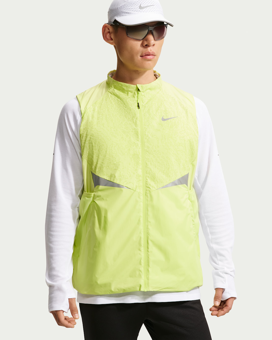 Nike Stride 男款 Therma-FIT 冬季跑步背心 - Light Lemon Twist/Light Smoke Grey