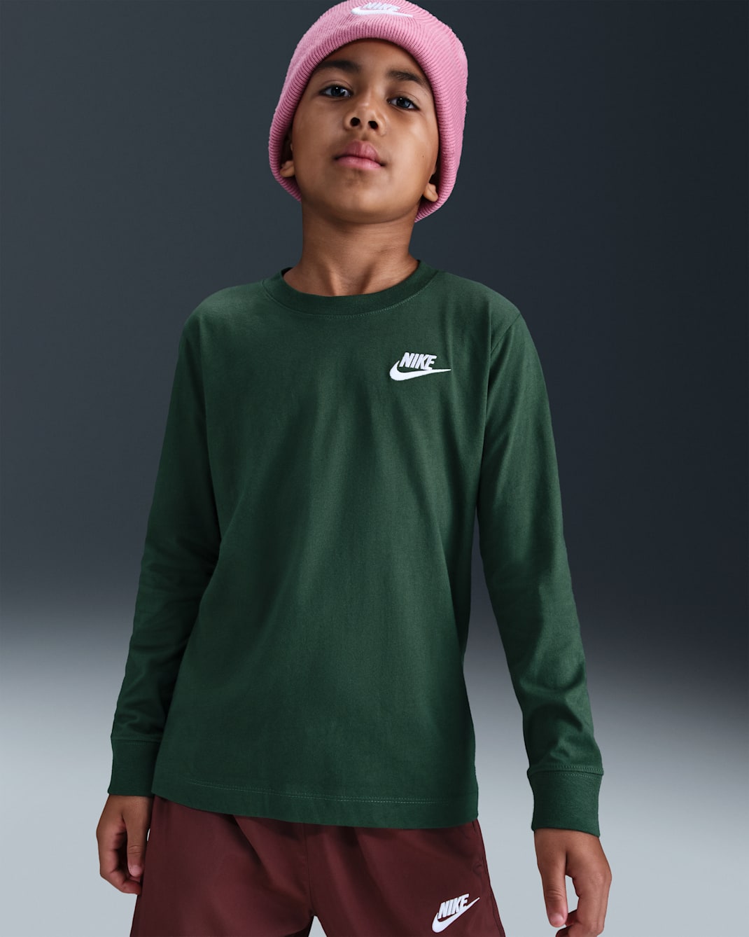Playera de manga larga para niños grandes Nike Sportswear - Abeto