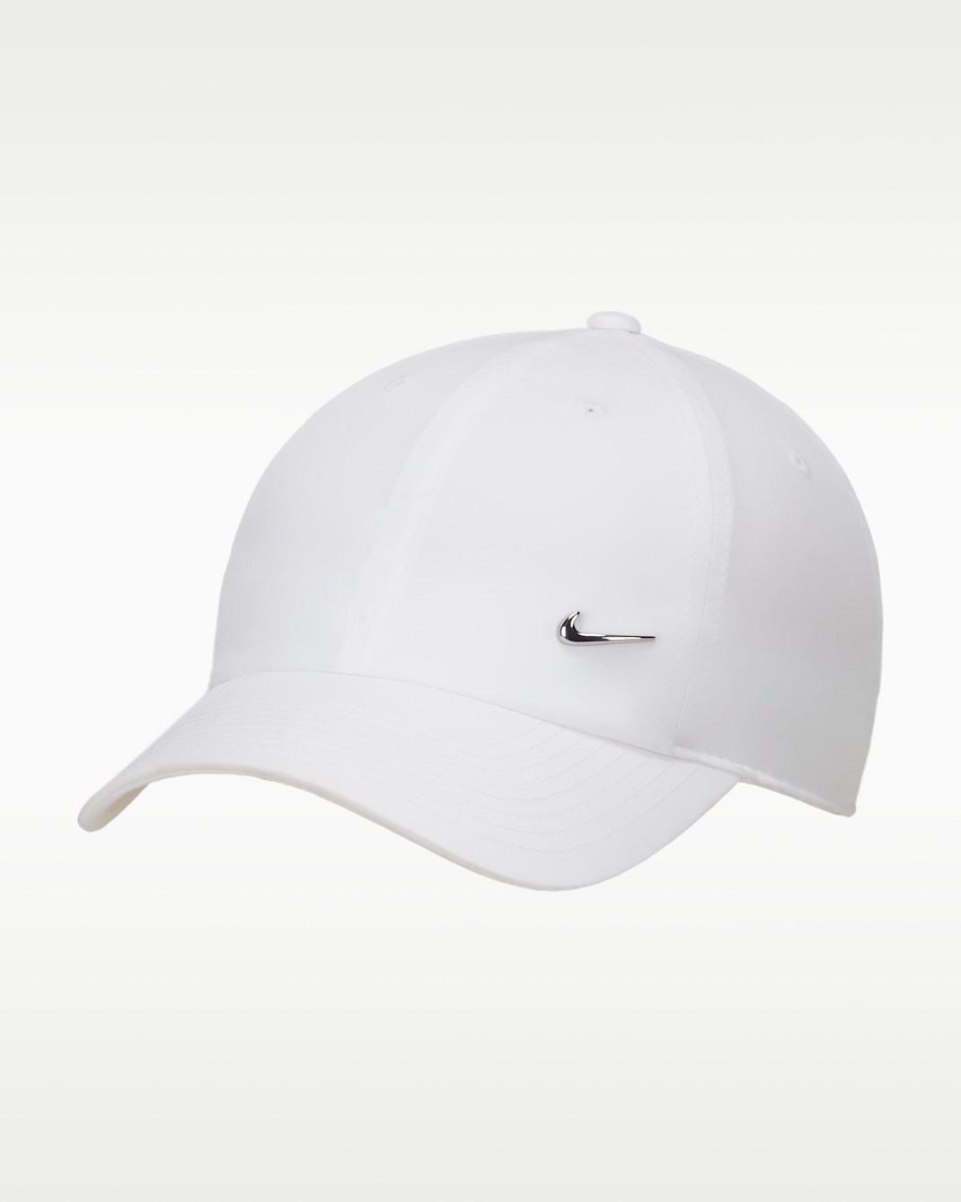 Nike Dri-FIT Club Yumuşak Metal Swoosh Şapka - Beyaz/Metallic Silver