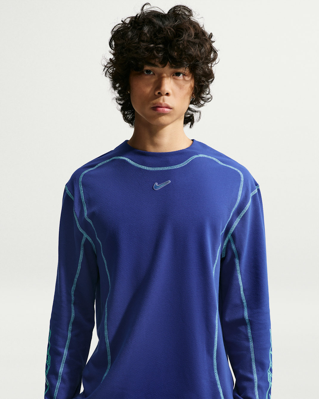 Playera de manga larga de diseño tipo waffle Bubble para hombre Nike Project F.R.O.G. - Azul royal intenso/Azul báltico/Hiperturquesa