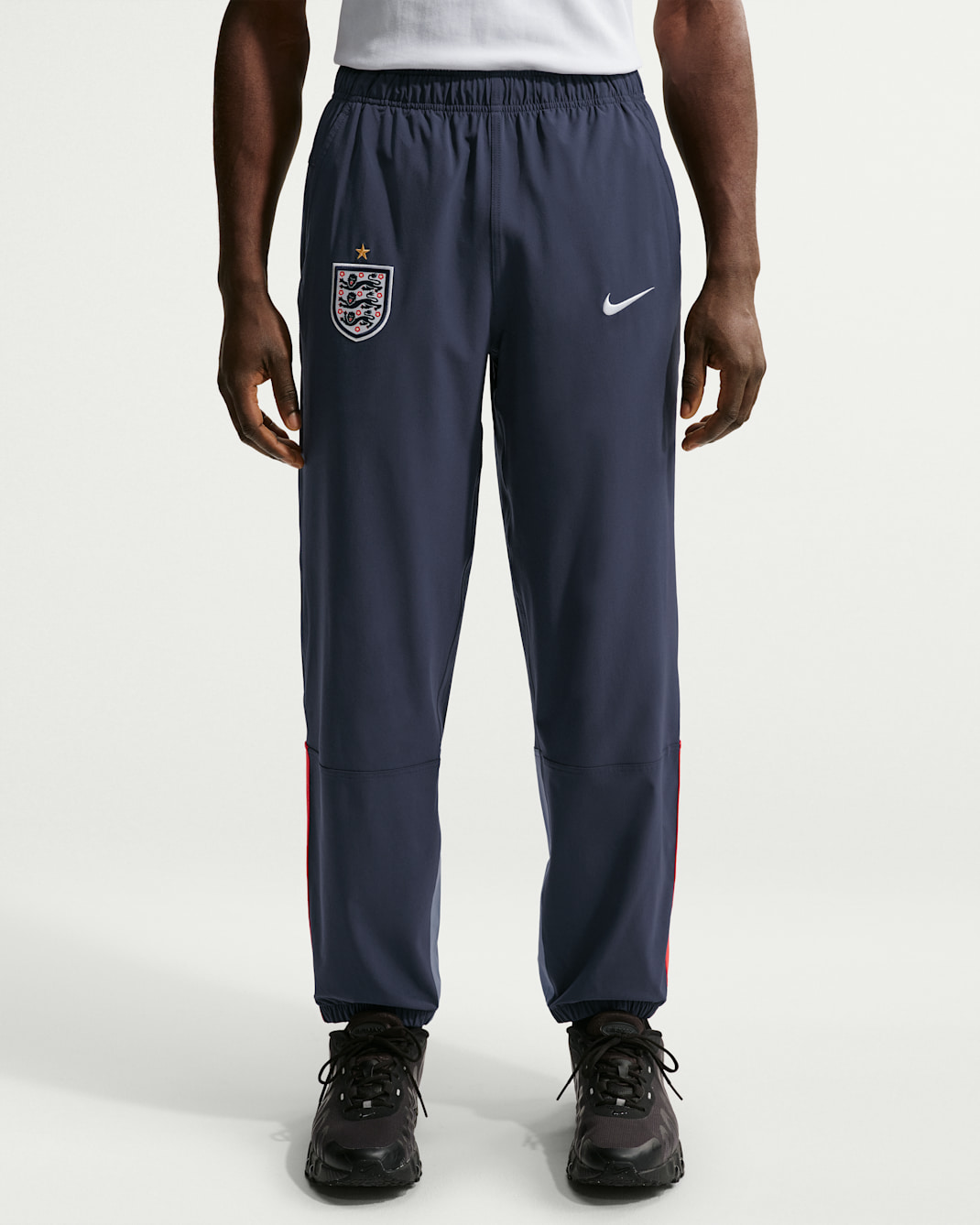England Energy Men's Nike Dri-FIT Soccer Woven Pants
