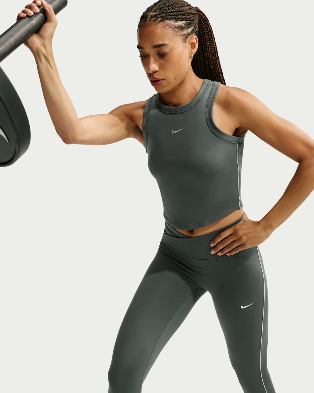 Nike One Fitted Women's Dri-FIT Cropped Tank Top - Camo Green
