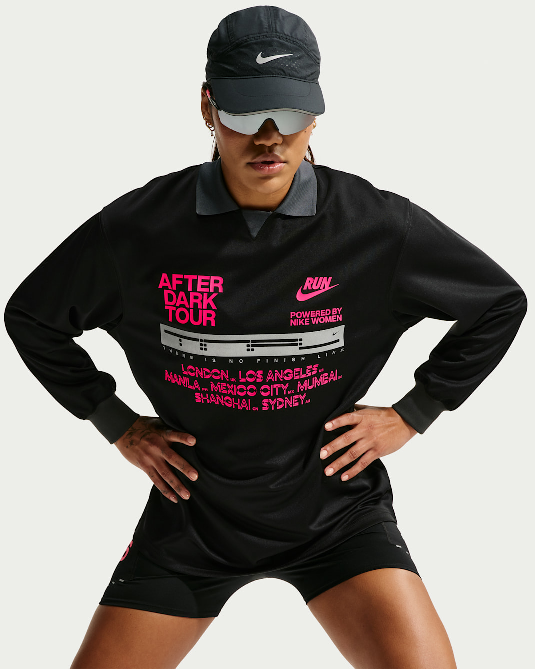 Playera de correr de manga larga Dri-FIT para mujer Nike After Dark Tour - Negro/Antracita/Hiperrosa