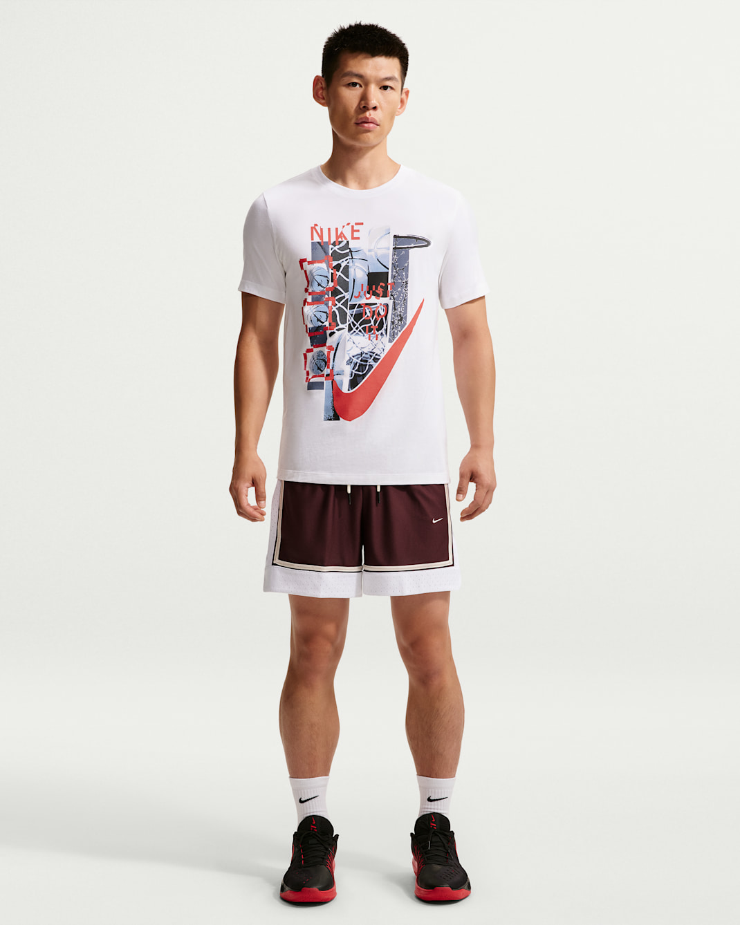 Nike Standard Issue Men's Dri-FIT 15cm (approx.) Basketball Shorts - Burgundy Crush/White/Pale Ivory