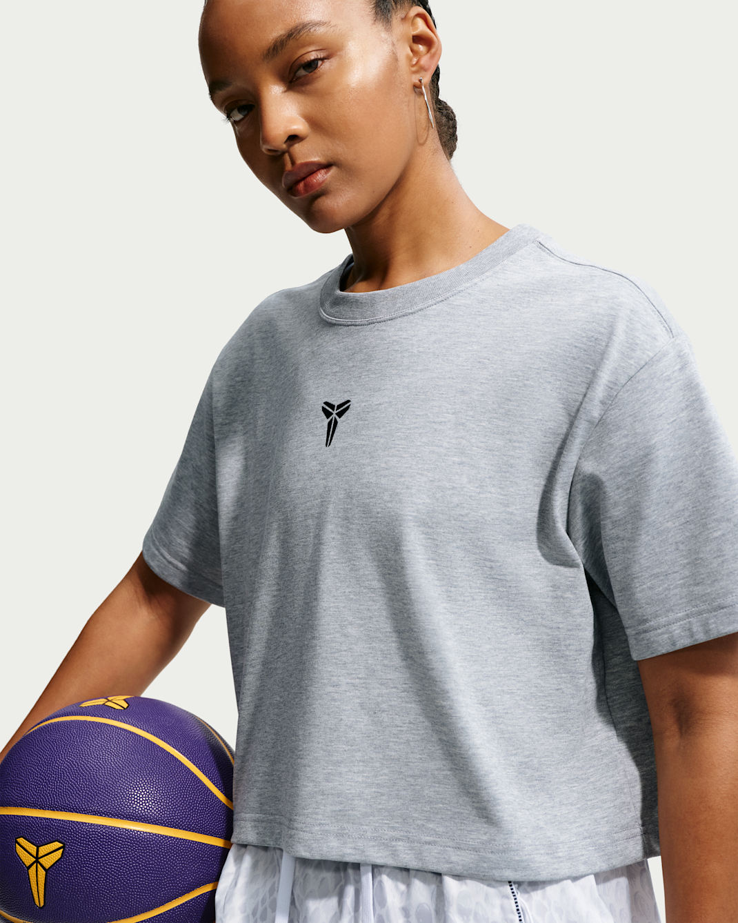 Kobe Women's Dri-FIT Cropped Basketball T-Shirt - Dark Grey Heather