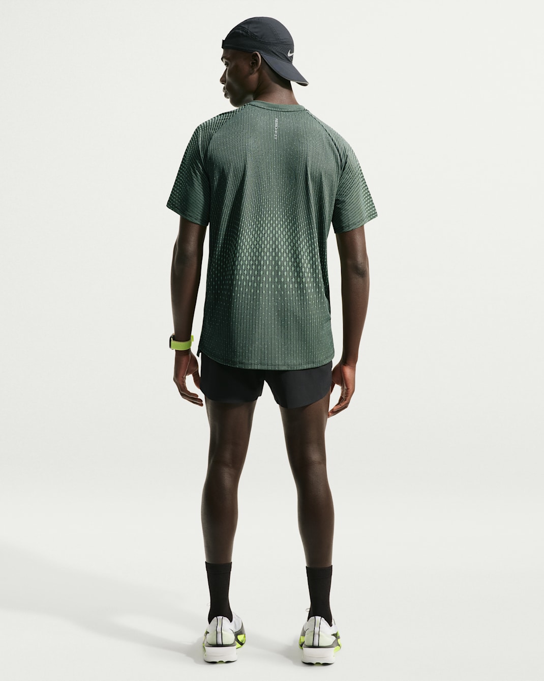 Nike Stride Aero-FIT Men's Short-Sleeve Running Top