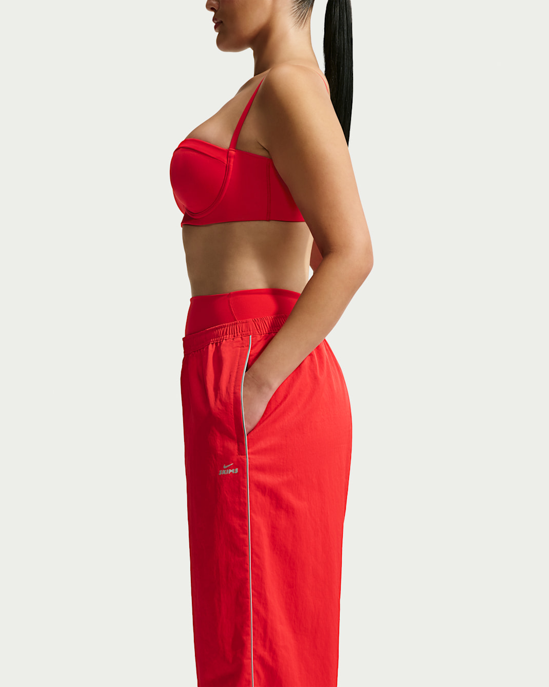 NikeSKIMS Crunchy Nylon Women's Wide-Leg Pants