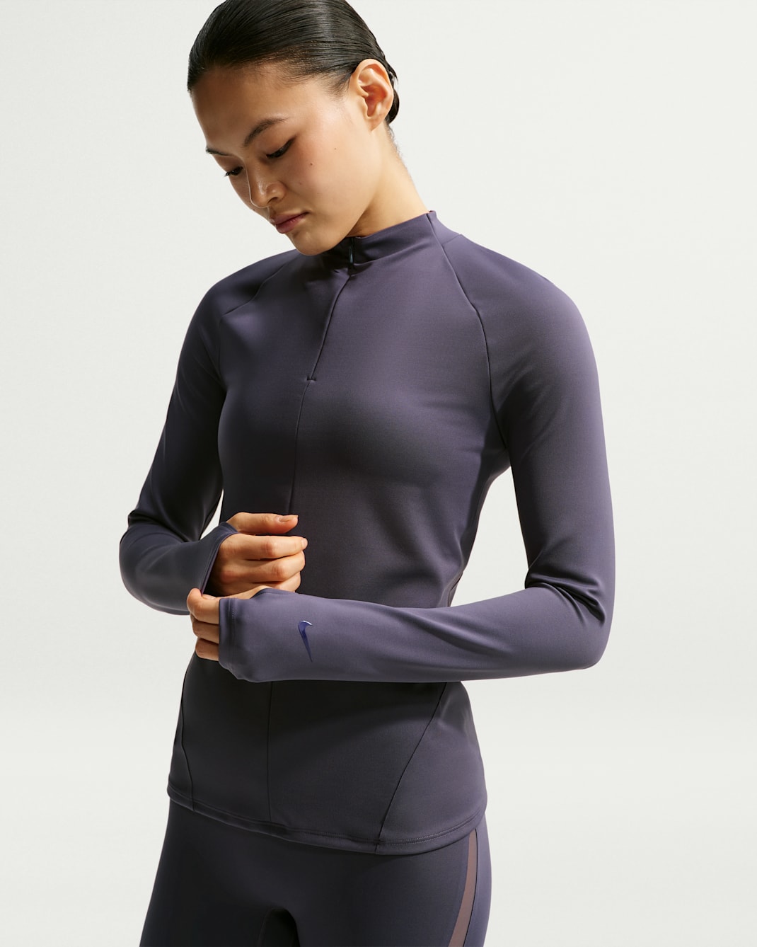 Nike Universa Women's 1/4-Zip Long-Sleeve Top - Gridiron/Gridiron/Purple Dynasty