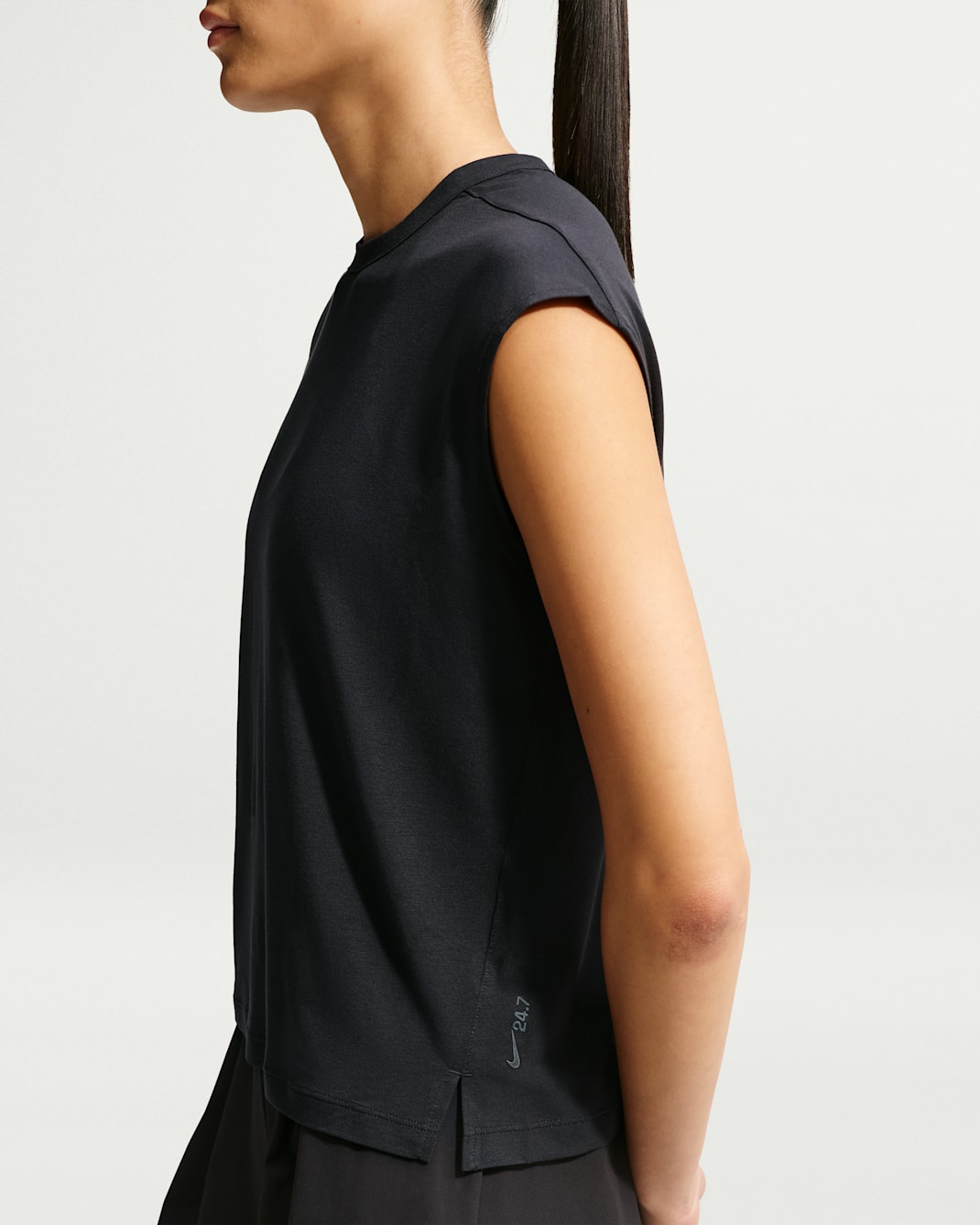 Nike 24.7 ImpossiblySoft Light Women's Dri-FIT Tank Top
