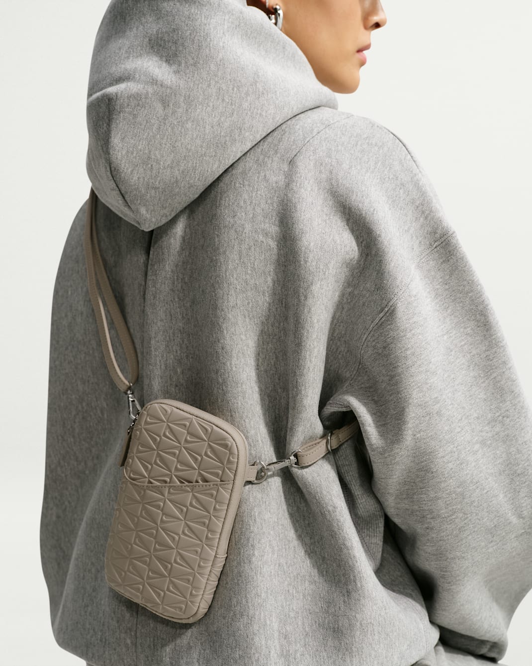Nike Premium Monogram Phone Carrier 2.0 - Cream II/Black/Cream II