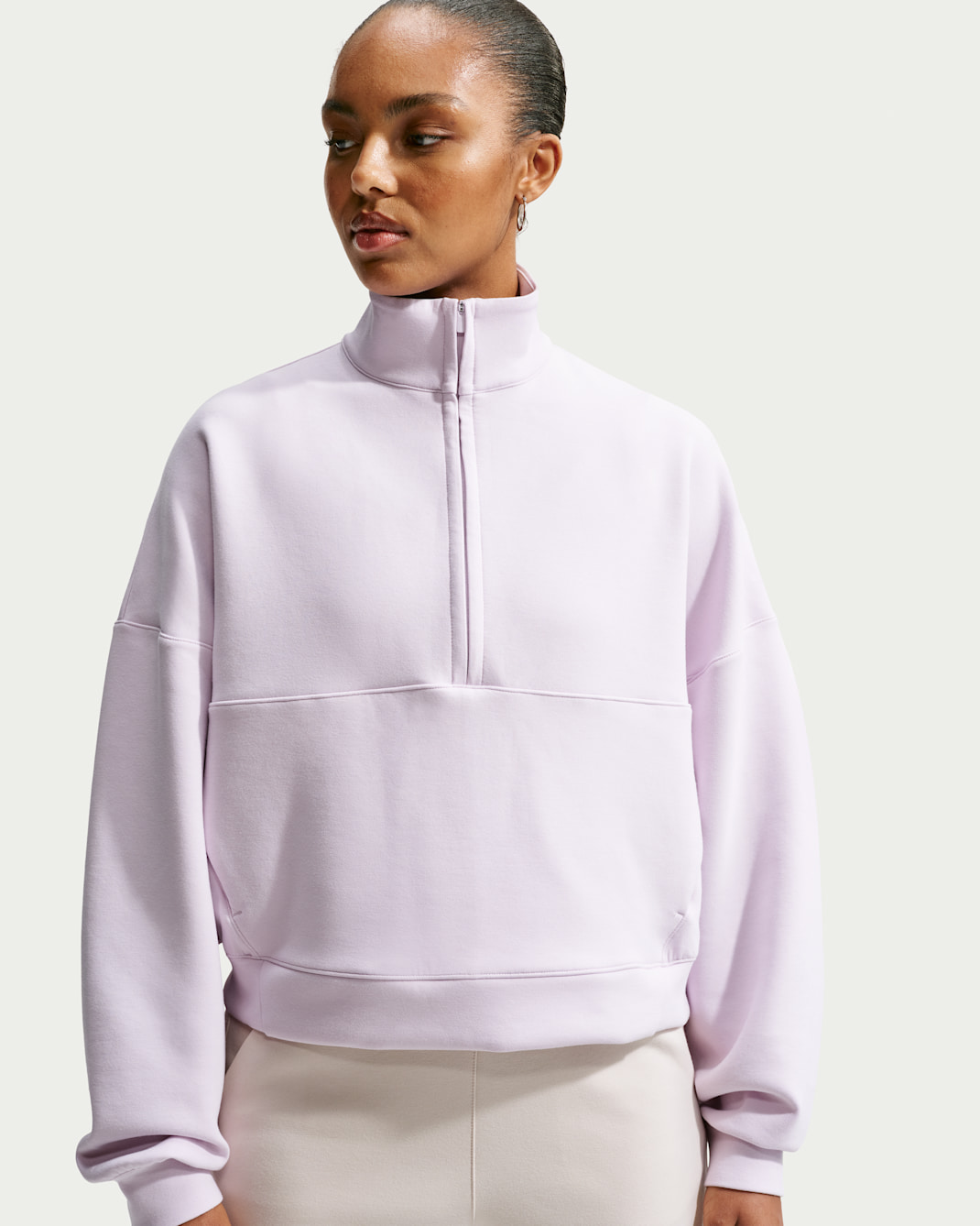 Nike 24.7 ImpossiblySoft Women's Dri-FIT Oversized 1/2-Zip Top - Bleached Lilac/Platinum Violet