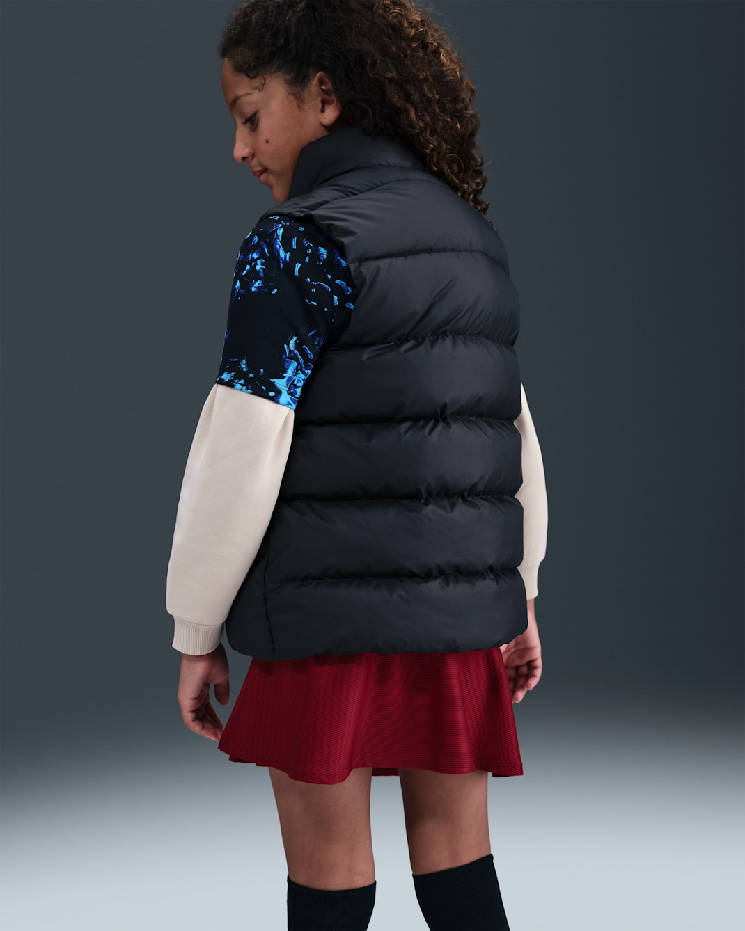 Nike Sportswear All Day Play Big Kids' Therma-FIT Loose-Fit Puffer Vest