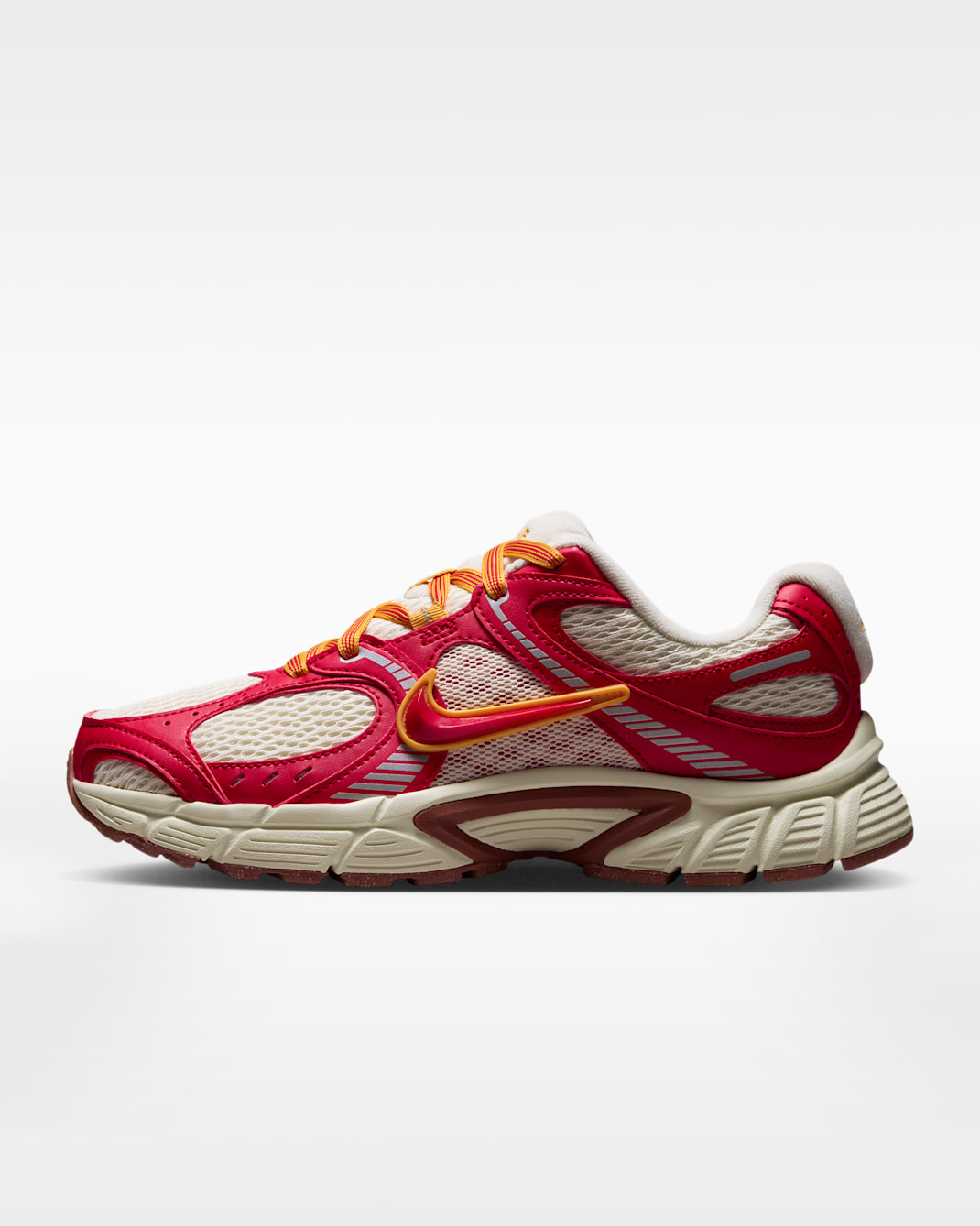 Nike V5 RNR "Game Day"  Women's Shoes - University Red/Coconut Milk/University Gold/University Red