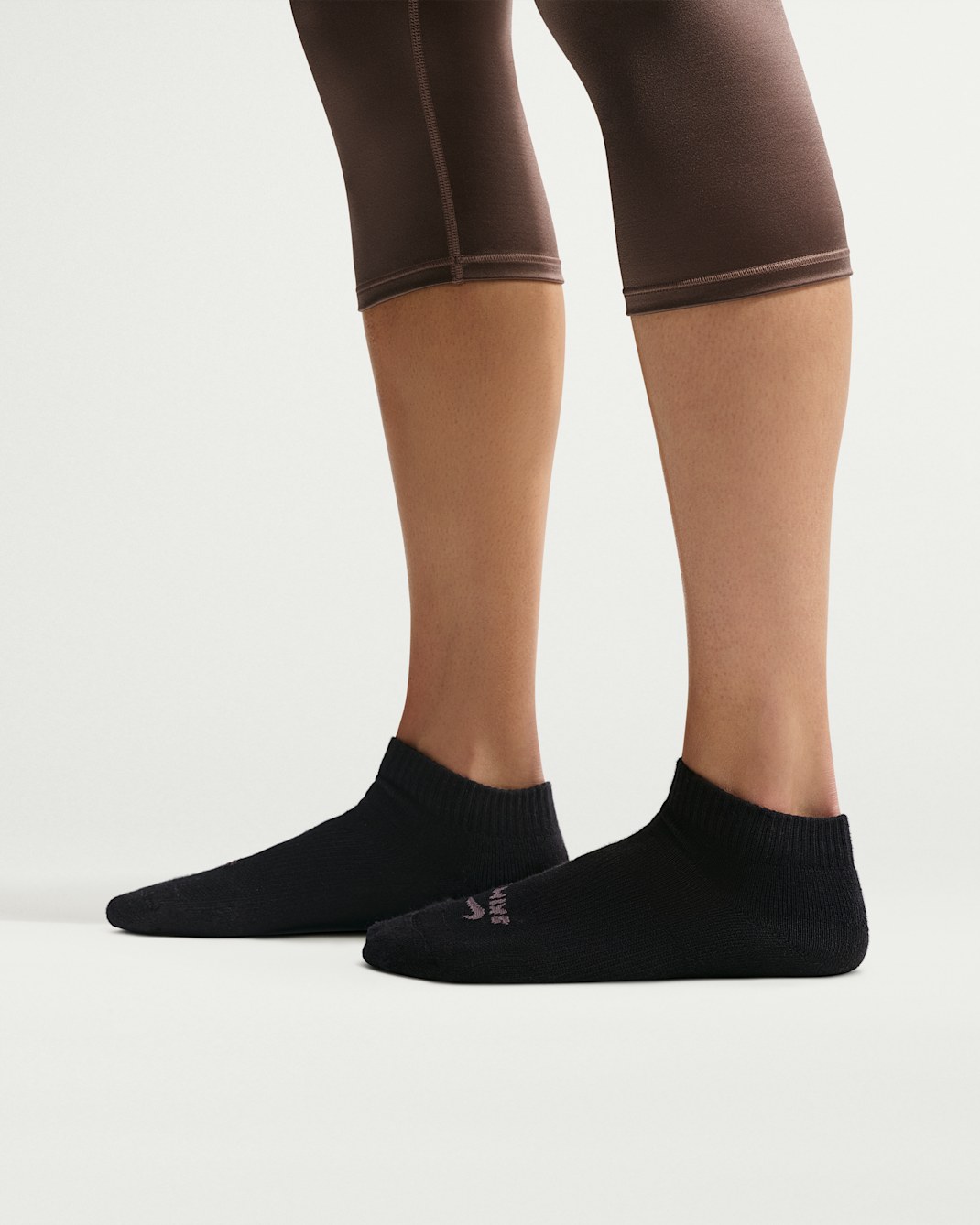 NikeSKIMS Women's Dri-FIT Ankle Socks (3 Pairs)