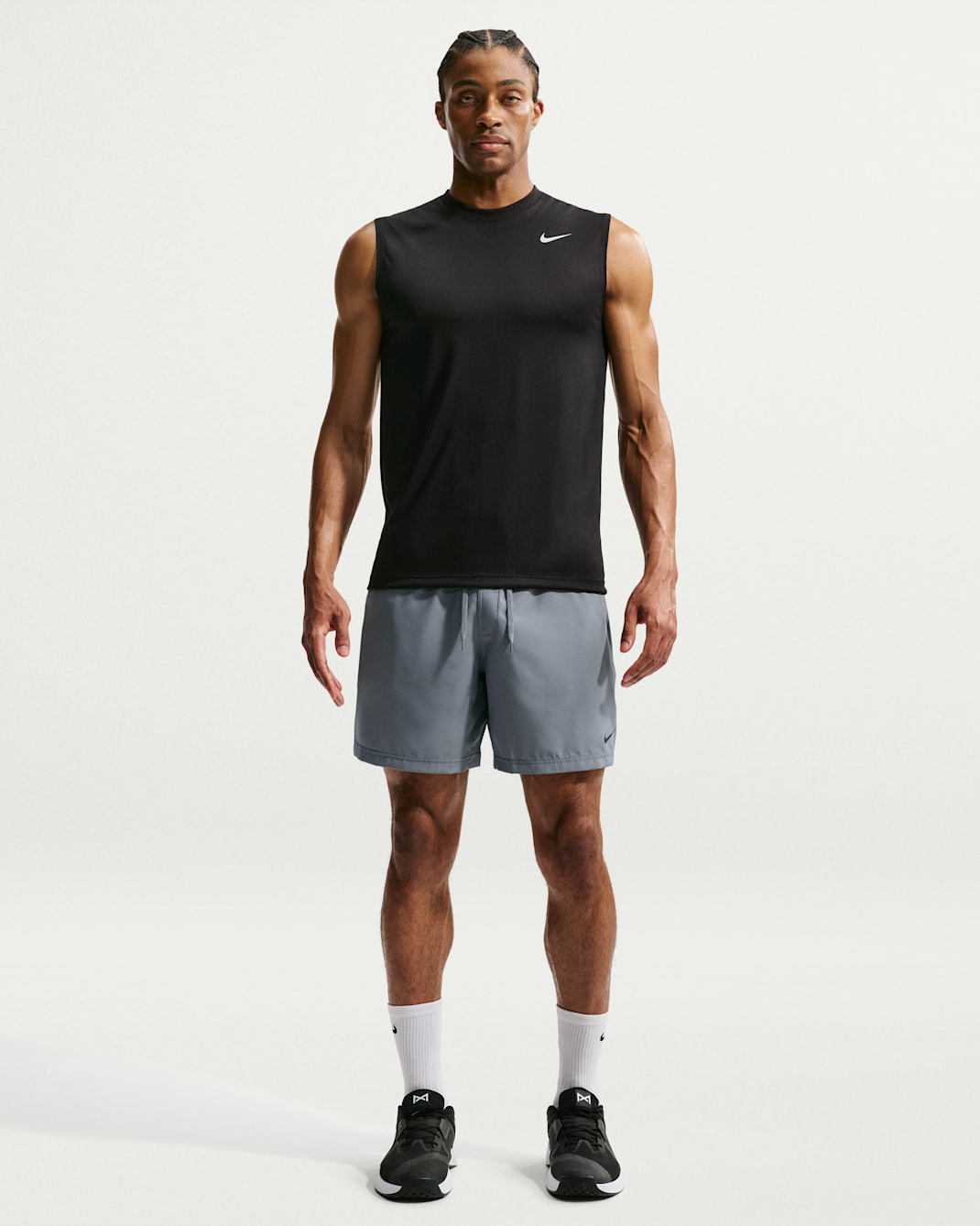Shorts versatili Dri-FIT non foderati 18 cm Nike Form – Uomo - Smoke Grey/Nero