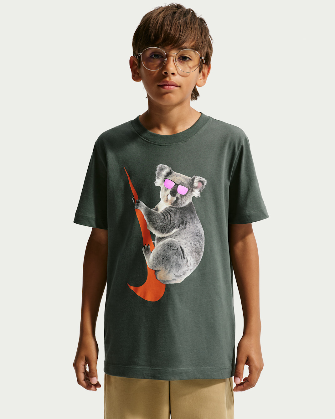Nike Sportswear Big Kids' T-Shirt - Camo Green
