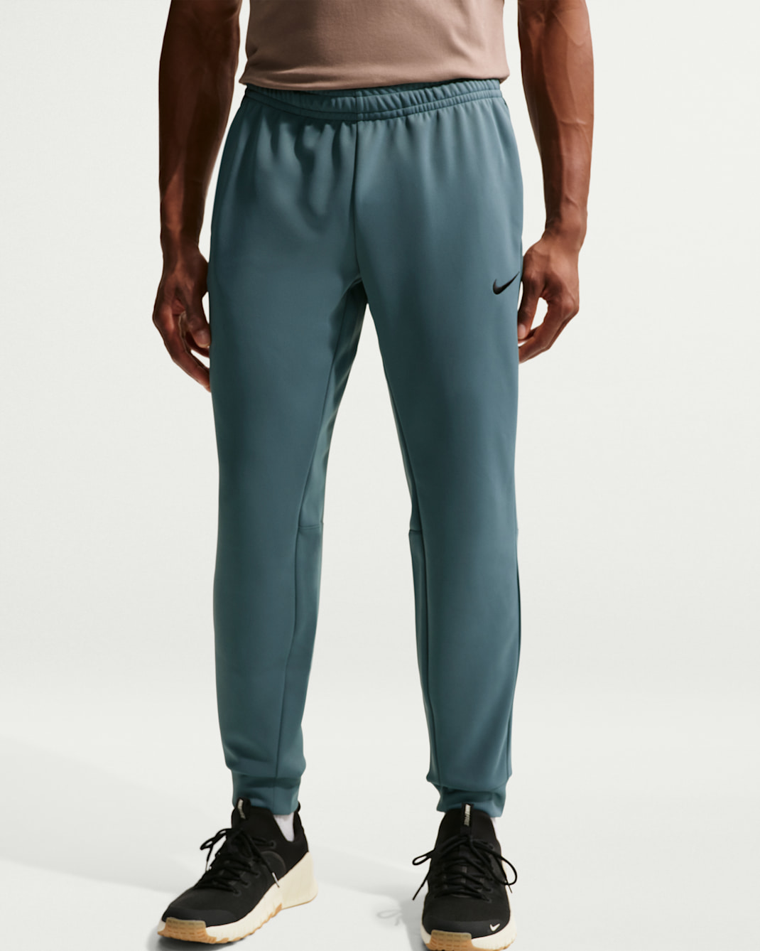Nike Hyverse Men's Dri-FIT UV Training Joggers
