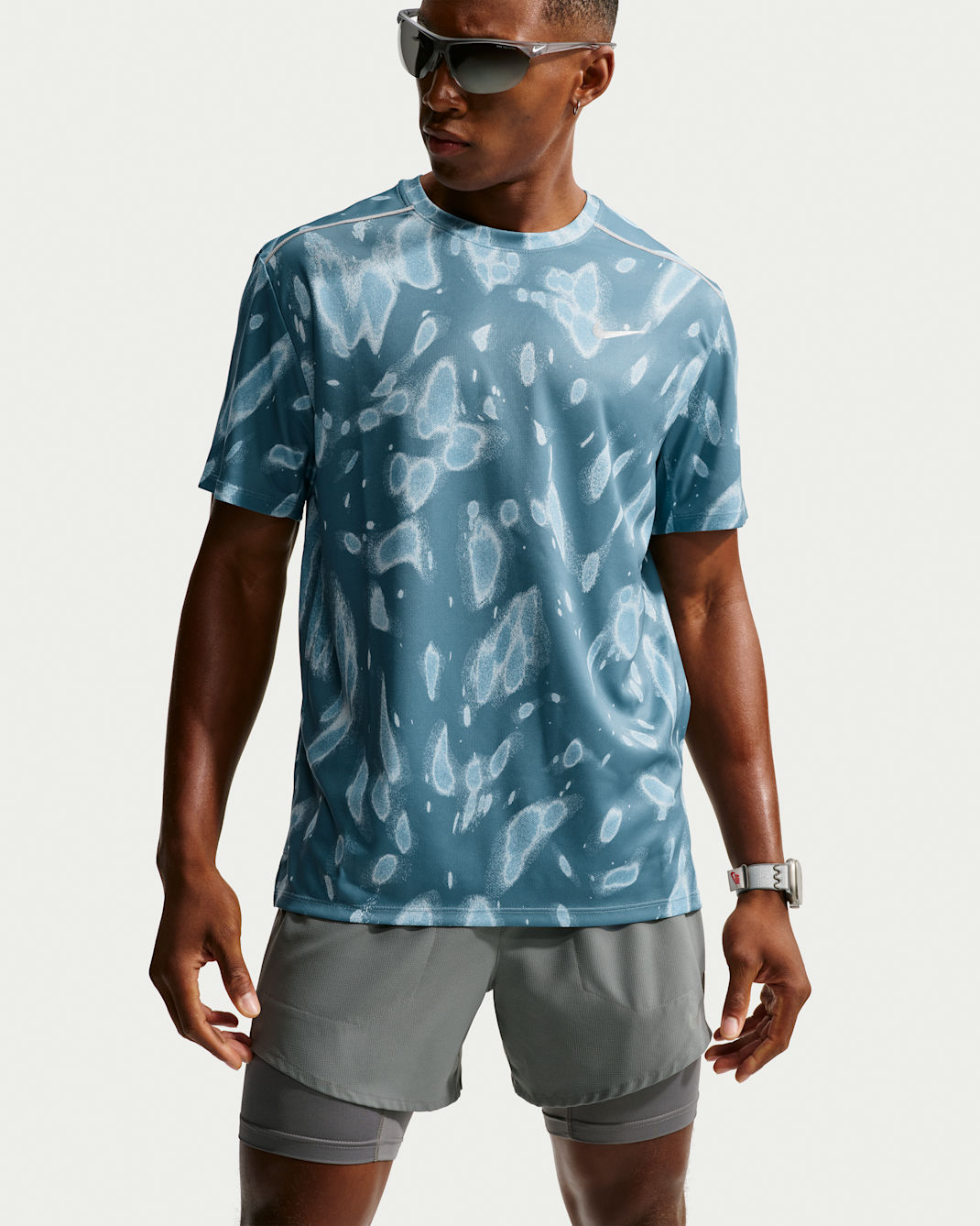 Kortärmad löpartröja Nike Miler Dri-FIT med UV-skydd för män - Smokey Blue